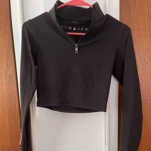 Balance athletica refine crop